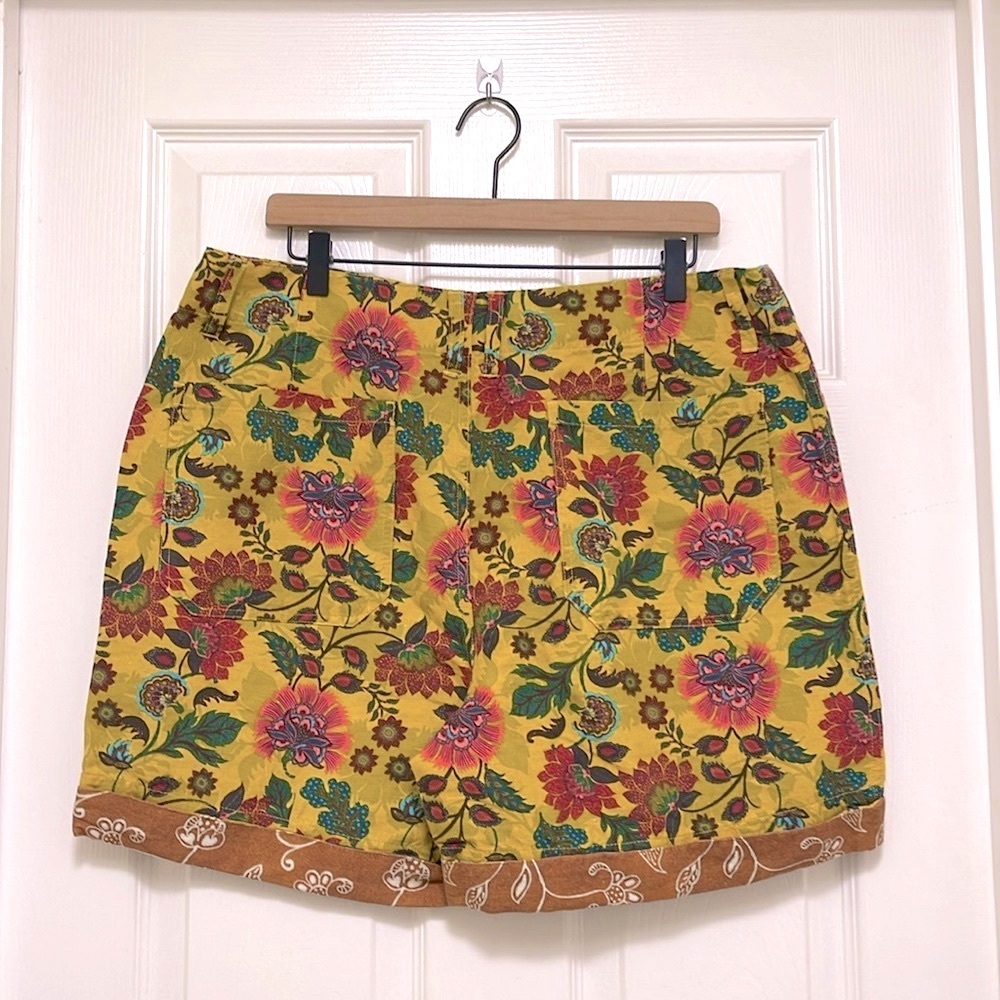 NWOT SUNDANCE Sumi Shorts in Sun Floral - Picture 4 of 5